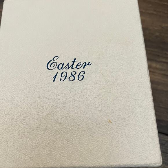 Vintage NORITAKE Holiday Collectible Bone China Easter Egg 1986 In ORIGINAL Box - Picture 7 of 10